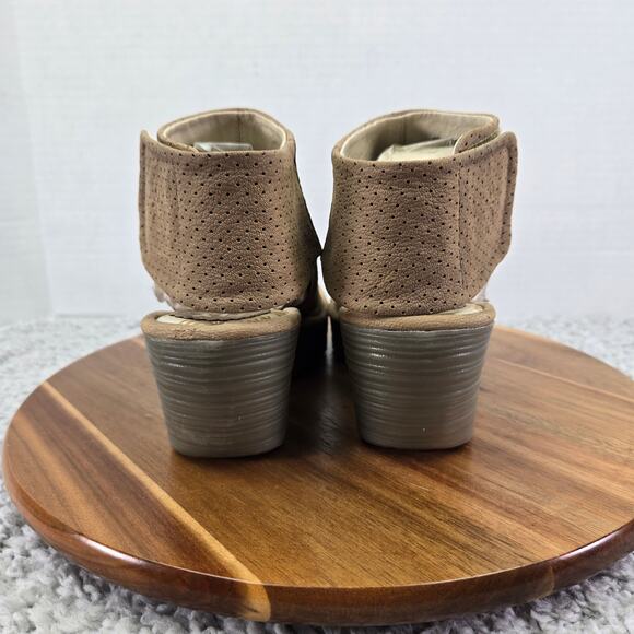Fly London Ypul Taupe Perforated Peep Toe Ankle Strap Wedge Sandals Womens 39 - Picture 3 of 16